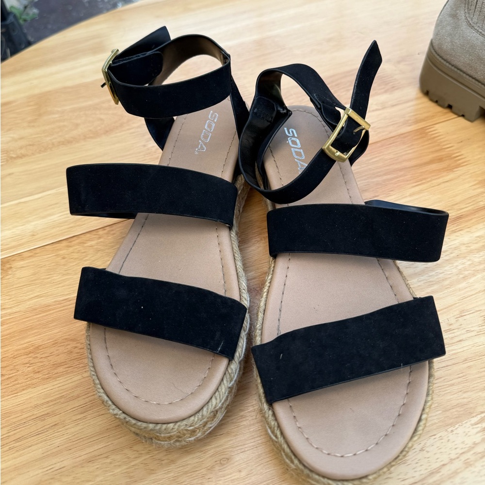 Soda Women's Black Sandals